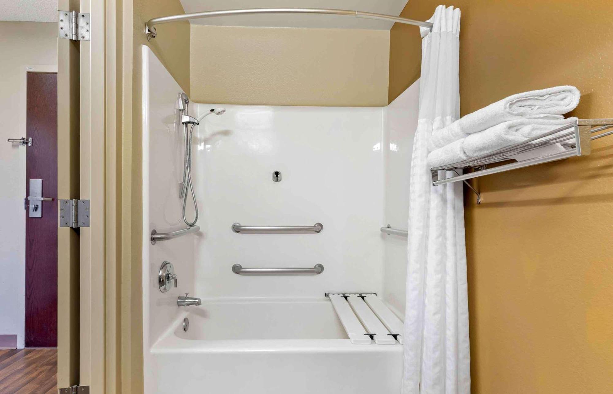 Extended Stay America Suites - Boston - Marlborough Kültér fotó