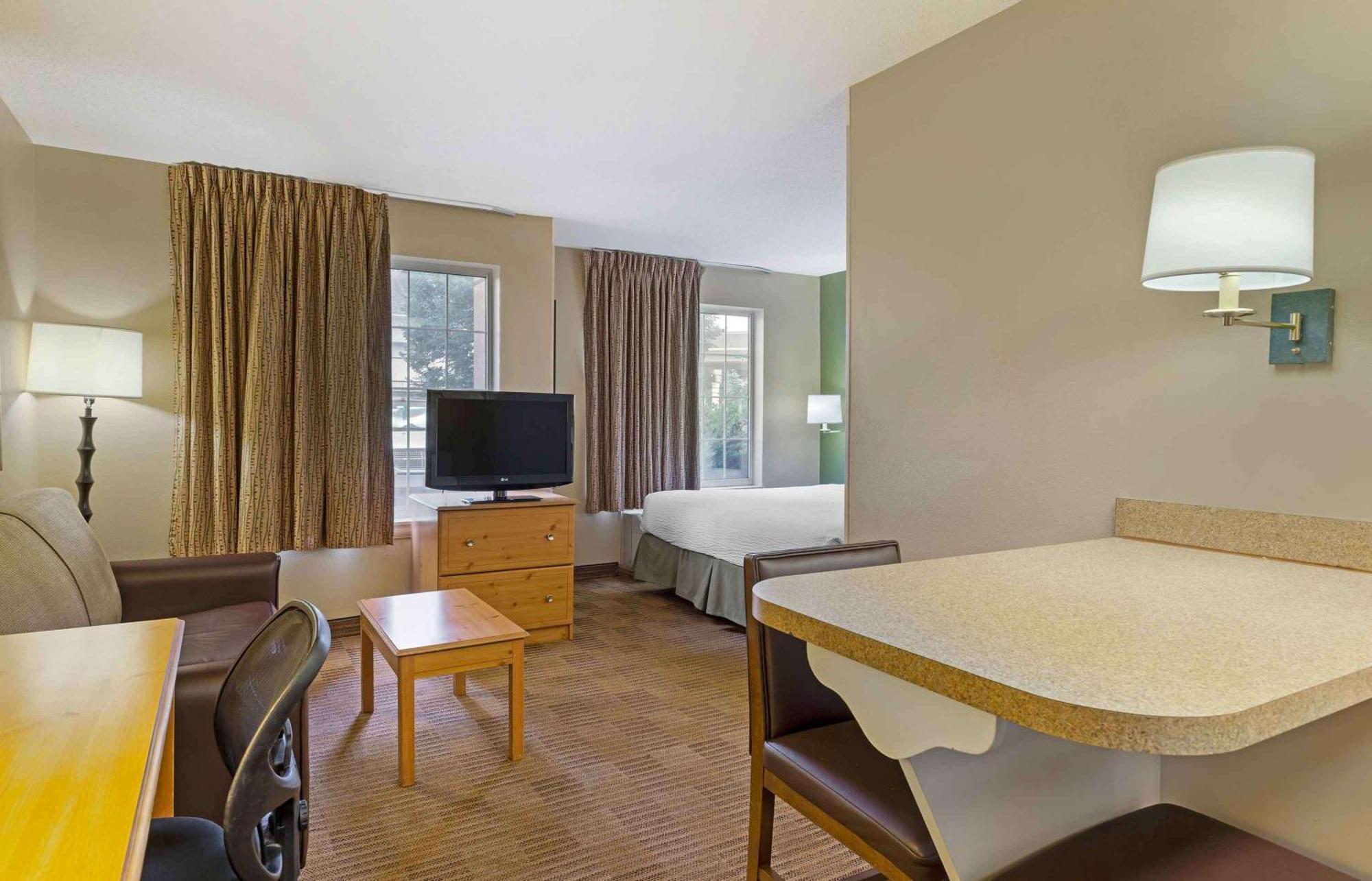 Extended Stay America Suites - Boston - Marlborough Kültér fotó