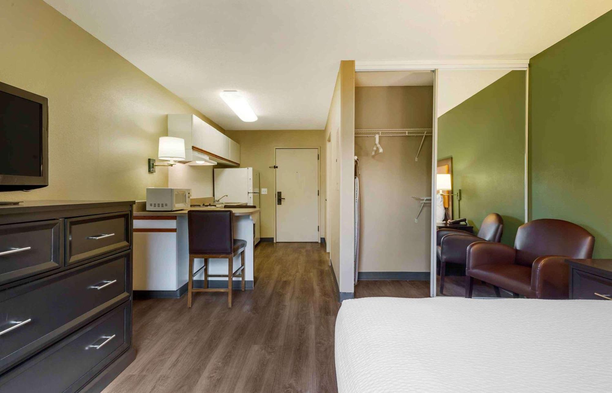 Extended Stay America Suites - Boston - Marlborough Kültér fotó